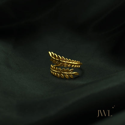 Laurel Wrap Ring