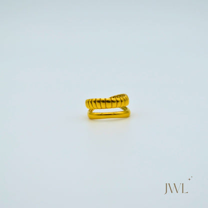 Twist Harmony Ring