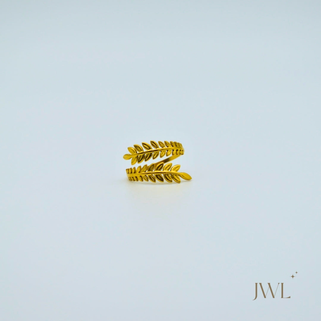 Laurel Wrap Ring