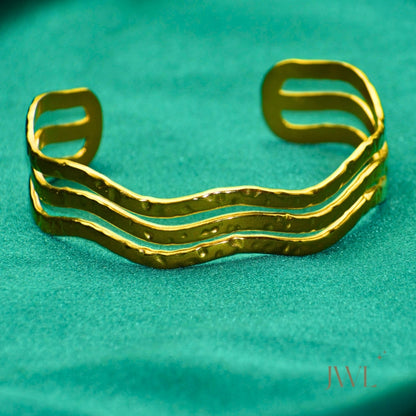 Golden Waves Bangle