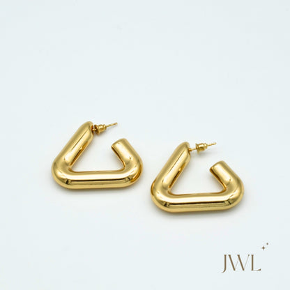 Chunky Triangle Hoops