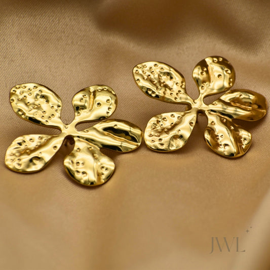 Golden Daisy Earrings