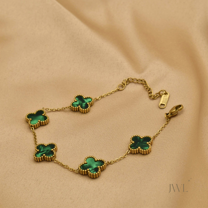 Emerald Cloves Bracelet