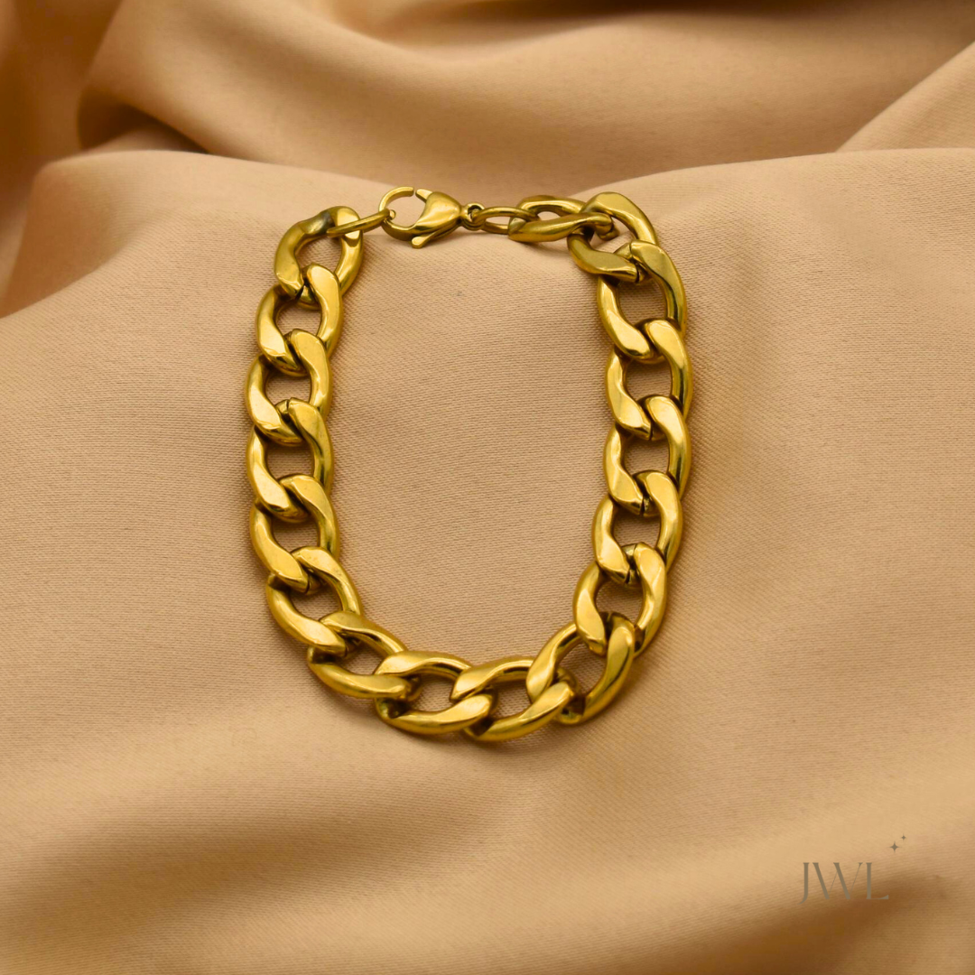 Bold Elegance Chain Bracelet